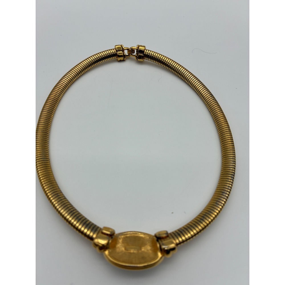 Vintage Monet Gold Tone Snake Chain Faux Pearl Enamel Choker Necklace - Picture 3 of 5
